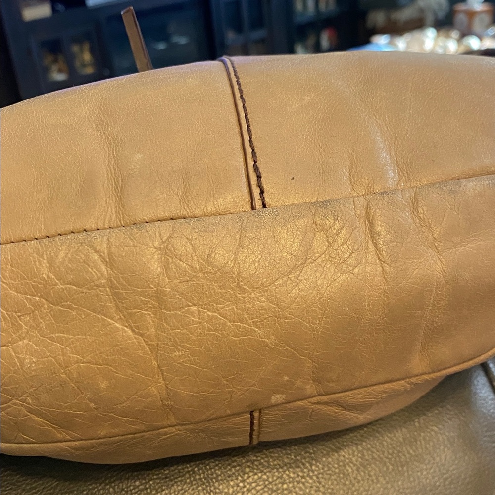 HOBO Merrin taupe Convertible Backpack - Picture 10 of 16